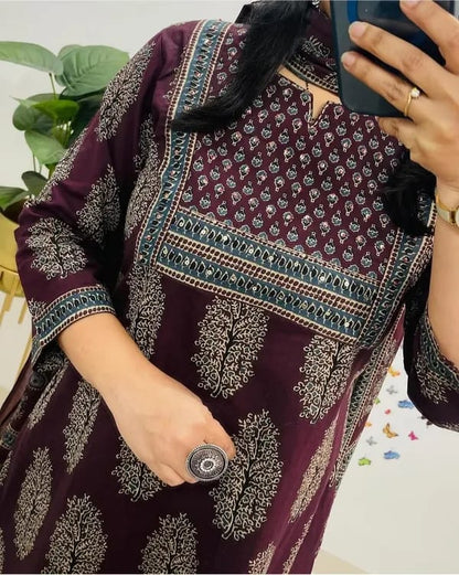 Beautiful Flower Print Kurti With Pant And Dupatta Set